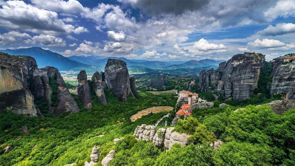 4-Seasons Pool Villa Near Meteora Tríkala Exterior foto